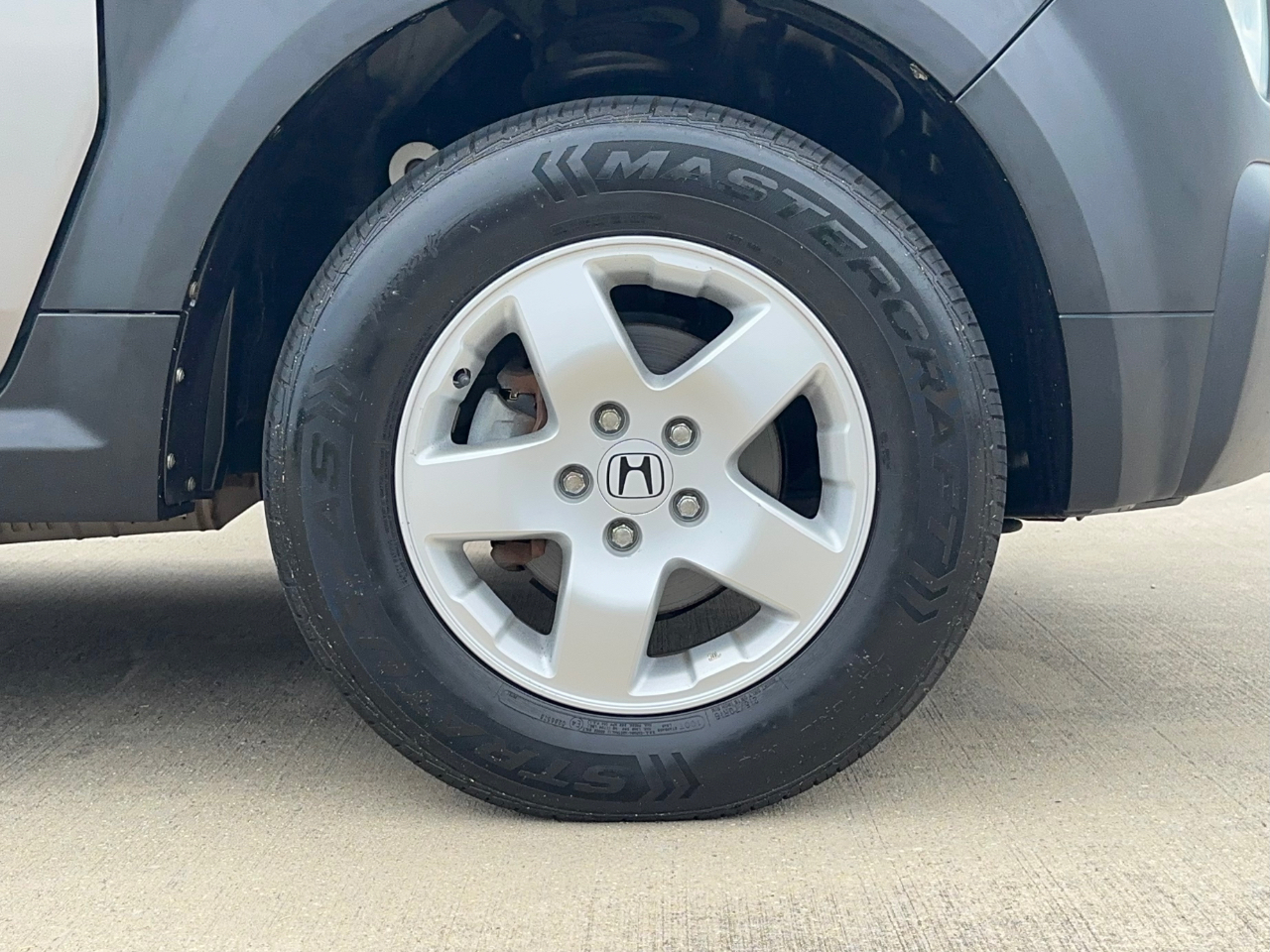 Honda Element EX 2WD 4-spd AT 2005