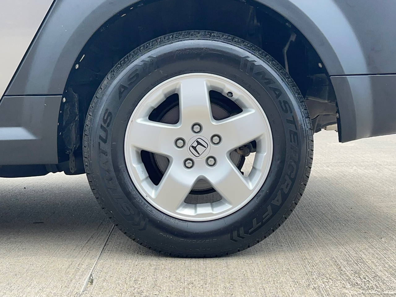 Honda Element EX 2WD 4-spd AT 2005