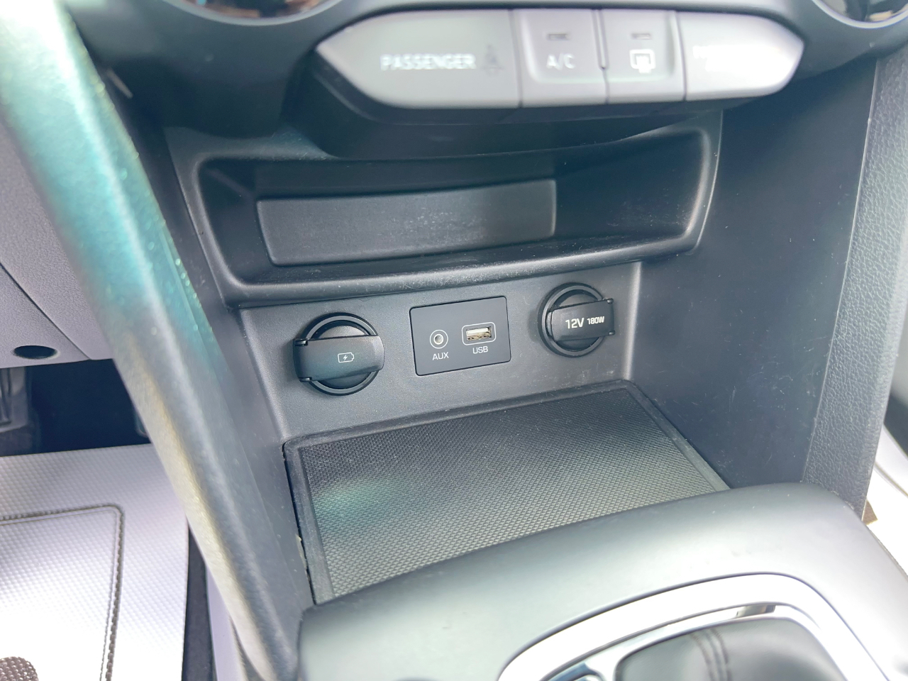 Hyundai Kona SE 2019