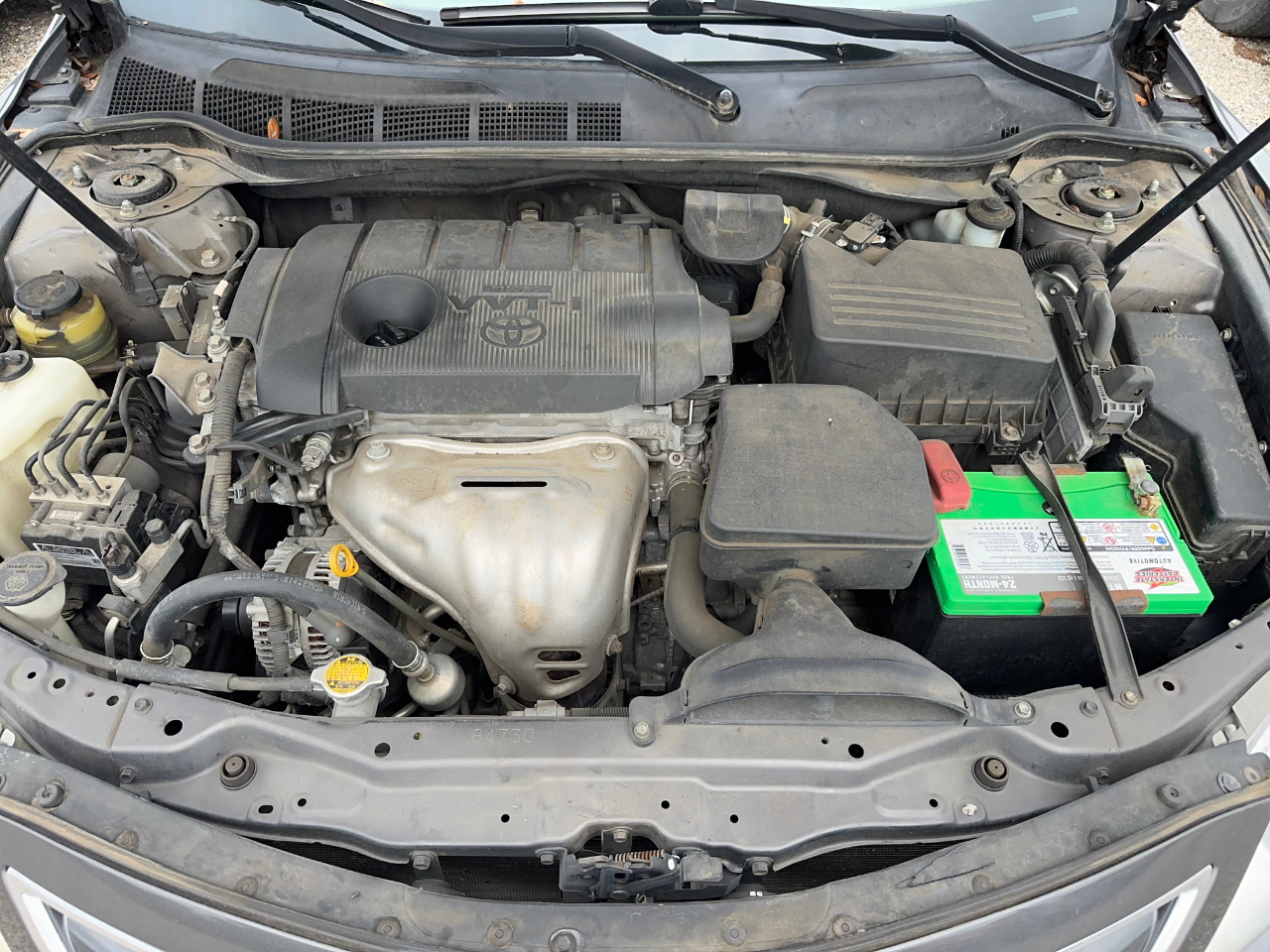 Toyota Camry LE 6-Spd AT 2011