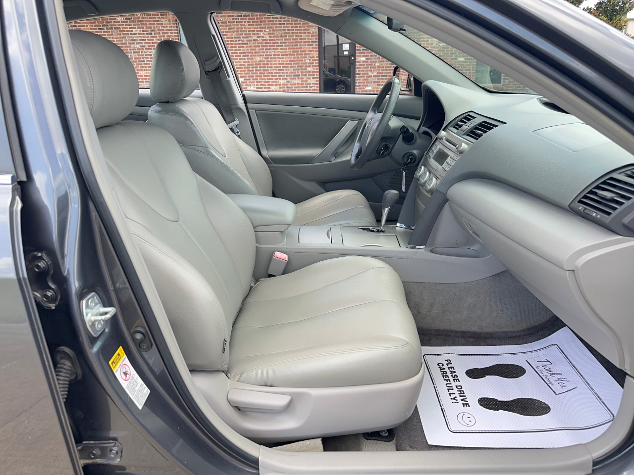 Toyota Camry LE 2011