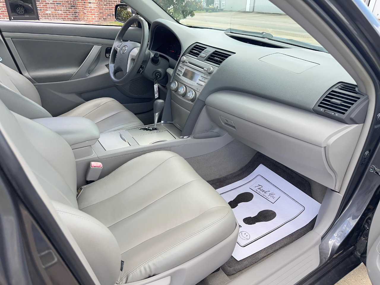 Toyota Camry LE 2011
