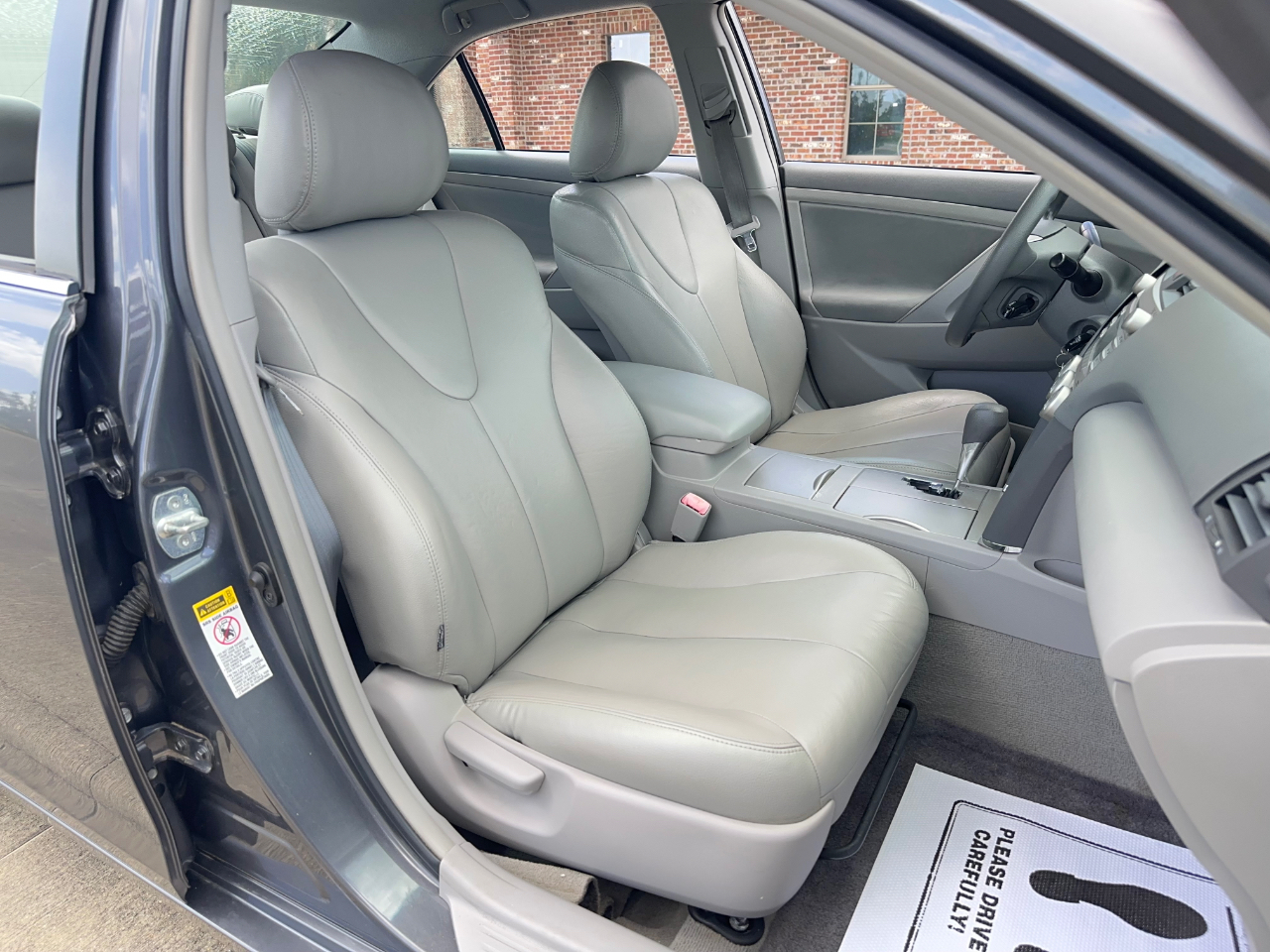 Toyota Camry LE 2011
