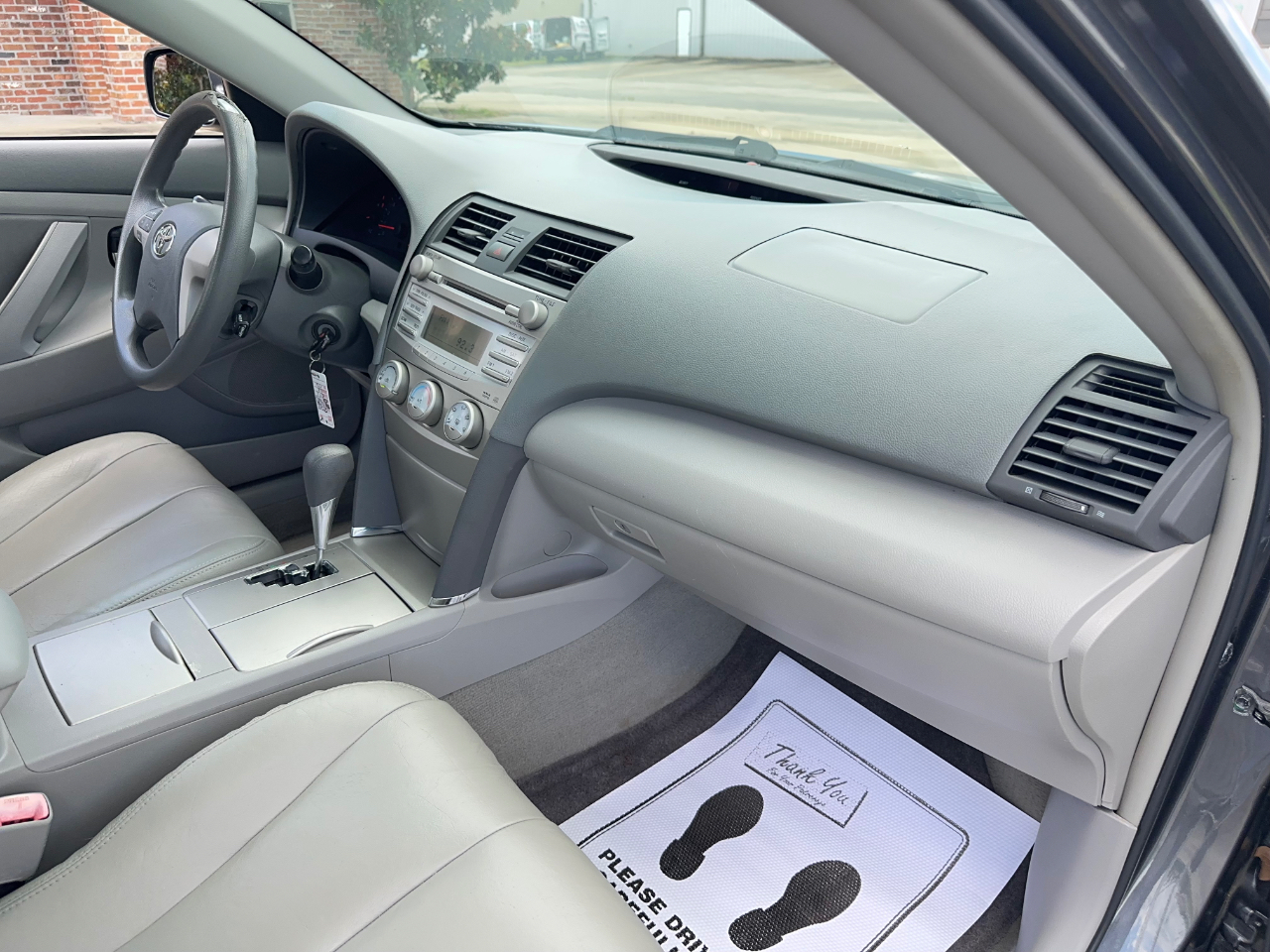 Toyota Camry LE 2011
