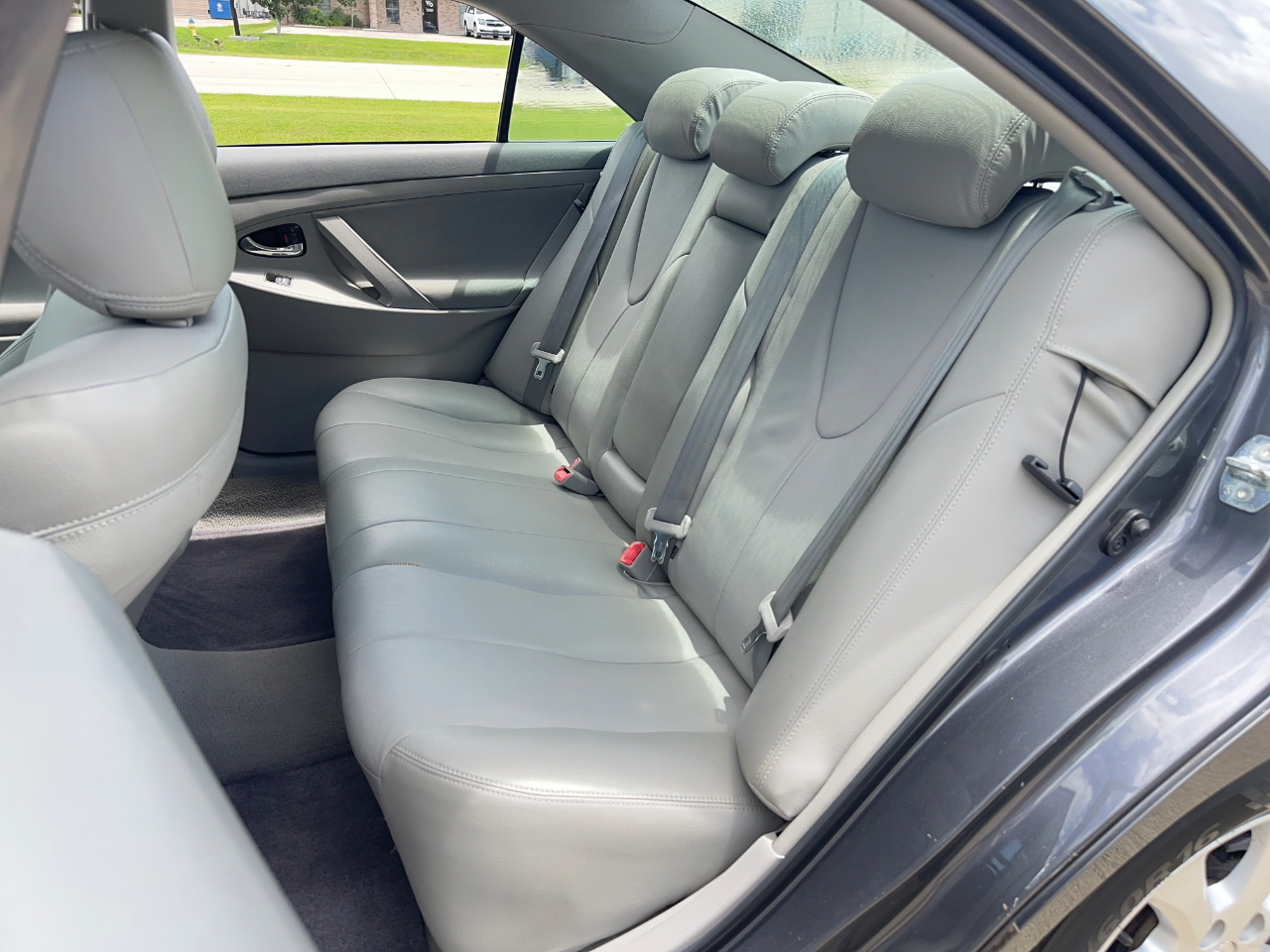 Toyota Camry LE 2011
