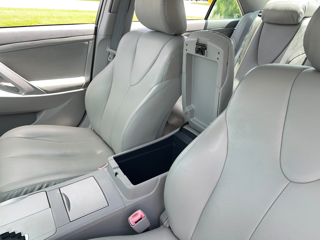 Toyota Camry LE 2011