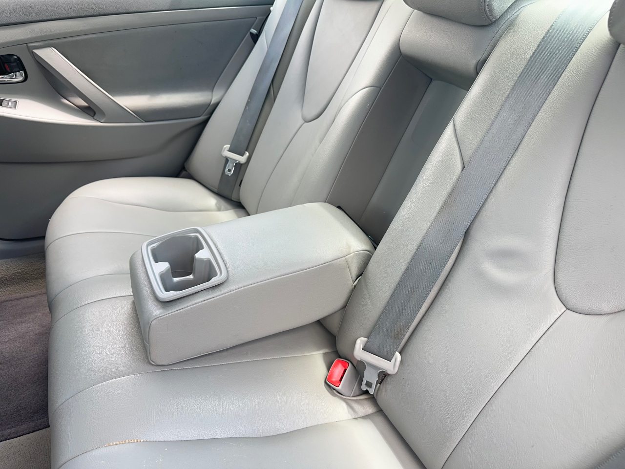Toyota Camry LE 2011