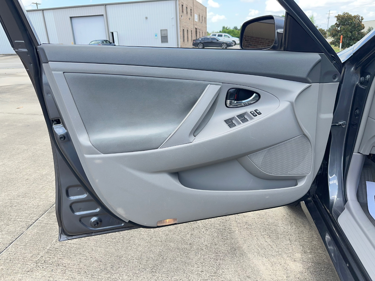 Toyota Camry LE 2011