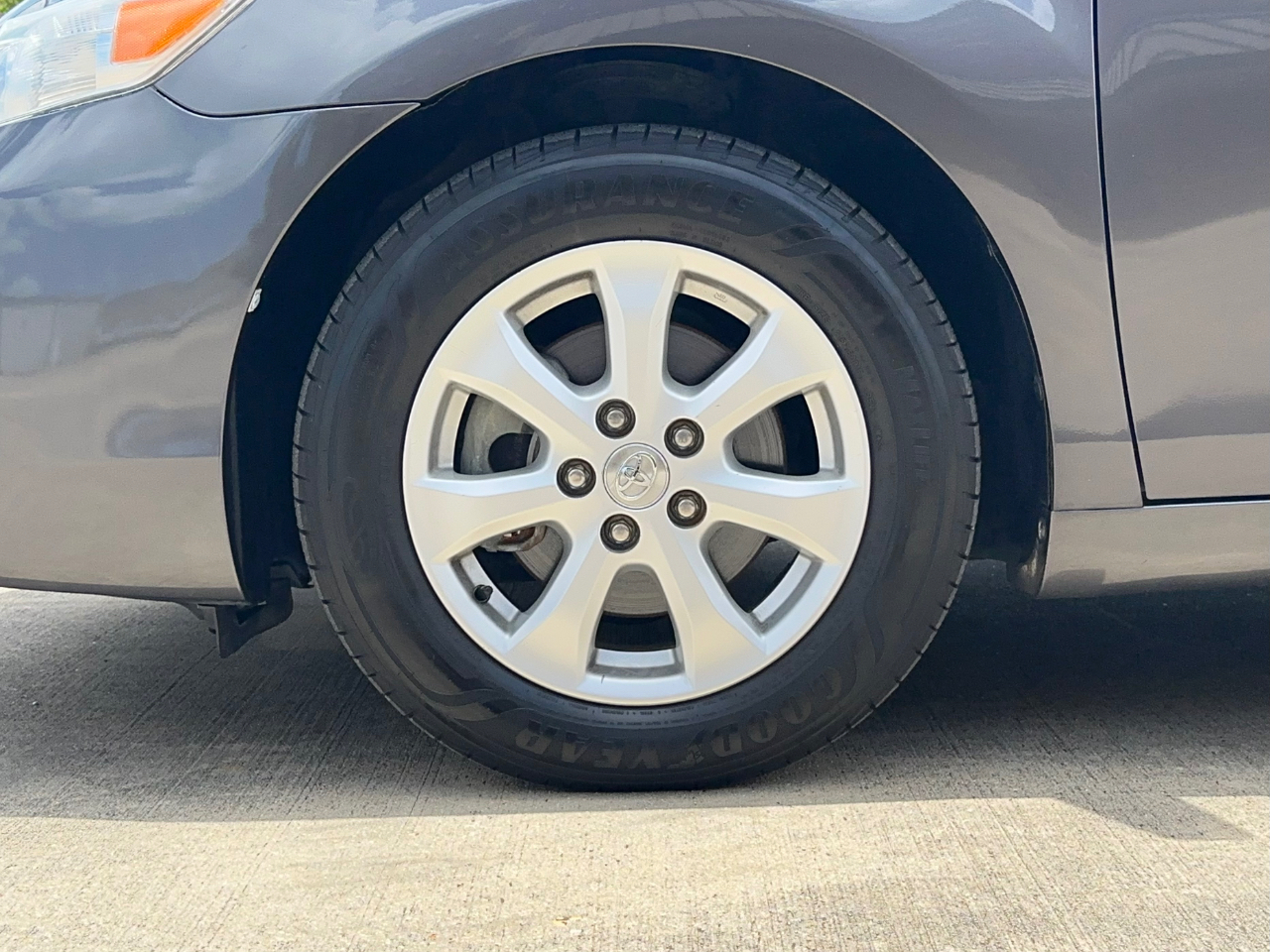 Toyota Camry LE 2011