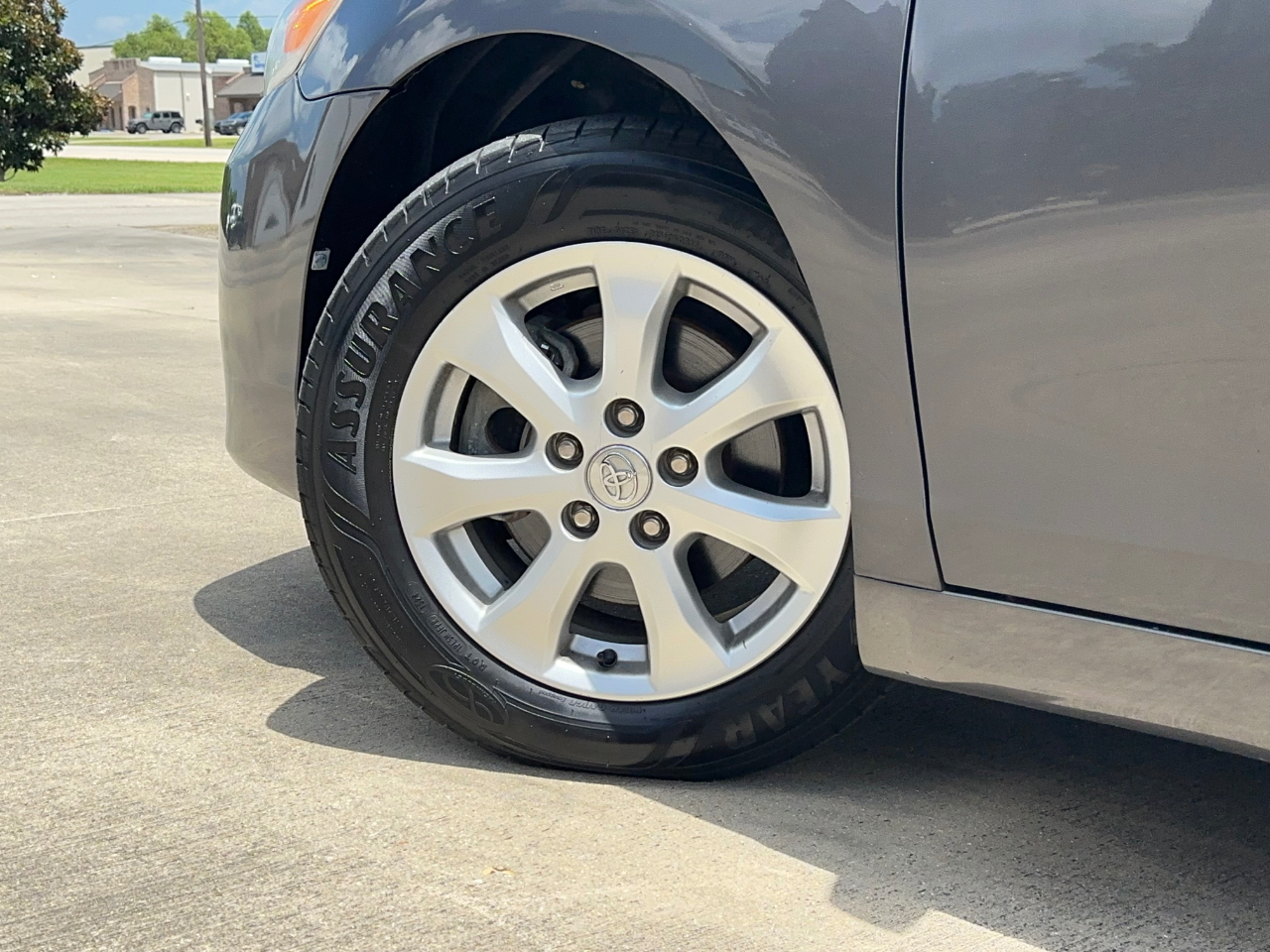 Toyota Camry LE 2011