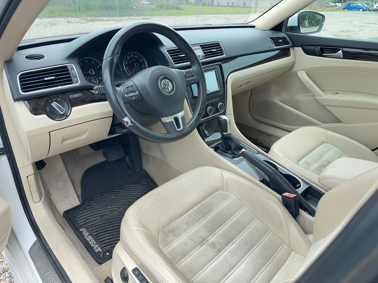 Volkswagen Passat SEL Premium 4D Sedan 1.8T 2015