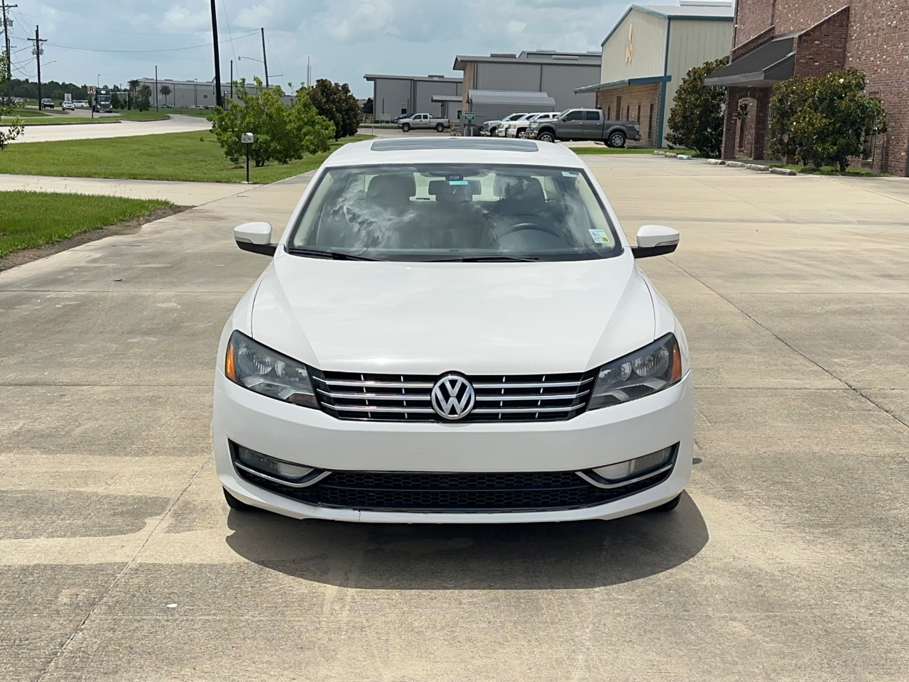Volkswagen Passat SEL Premium 4D Sedan 1.8T 2015