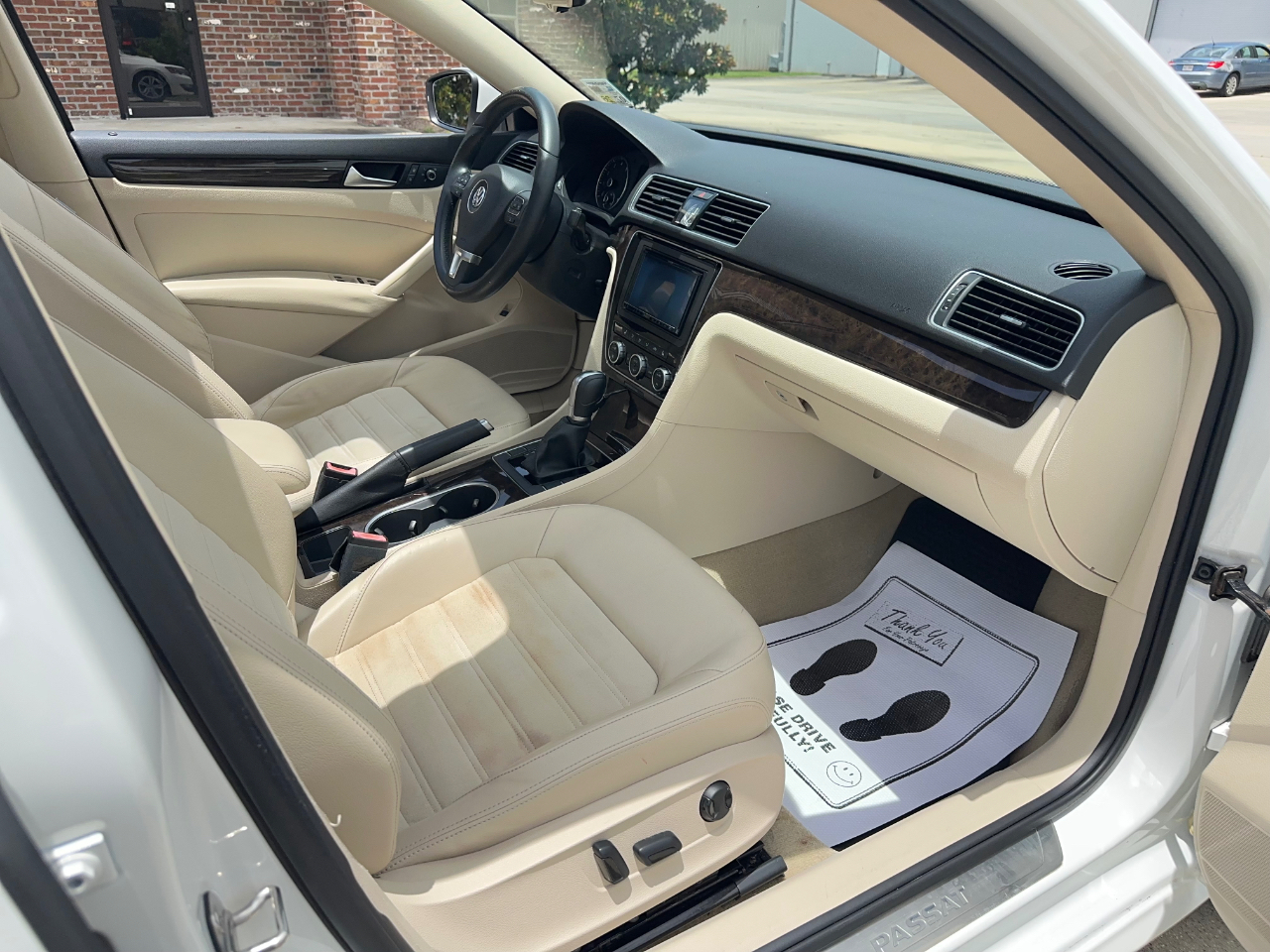 Volkswagen Passat SEL Premium 4D Sedan 1.8T 2015