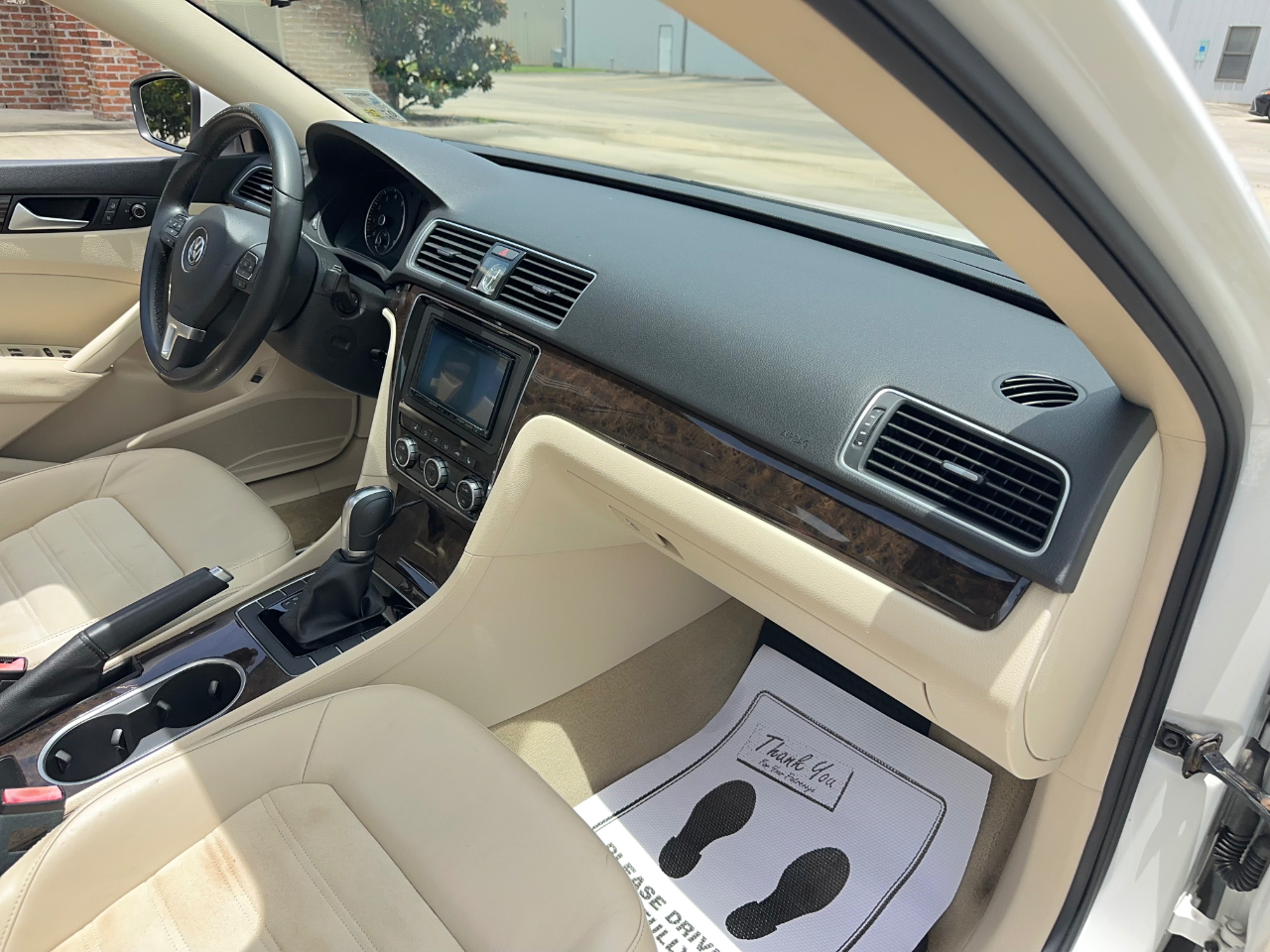 Volkswagen Passat SEL Premium 4D Sedan 1.8T 2015