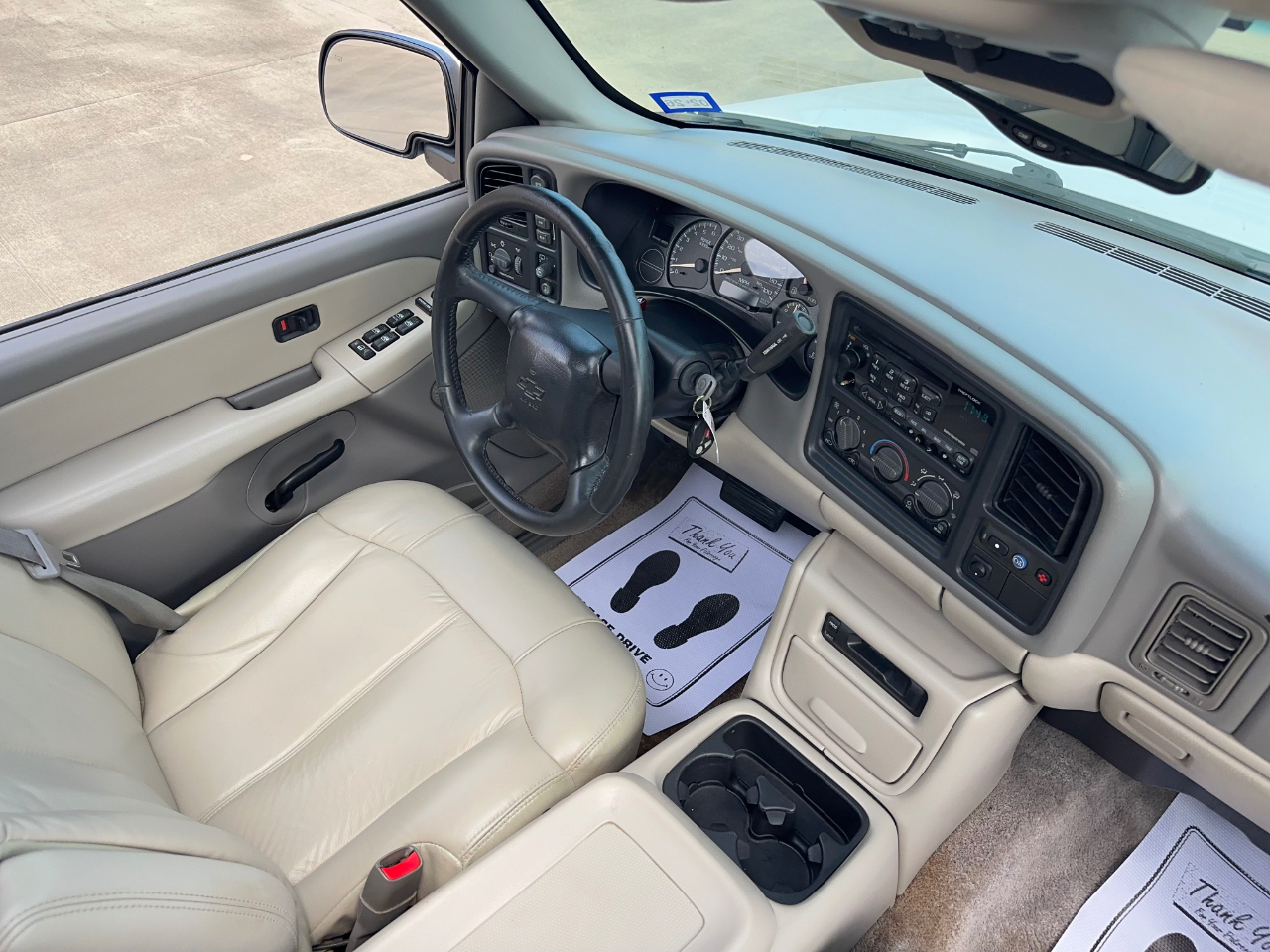 Chevrolet Tahoe  2001