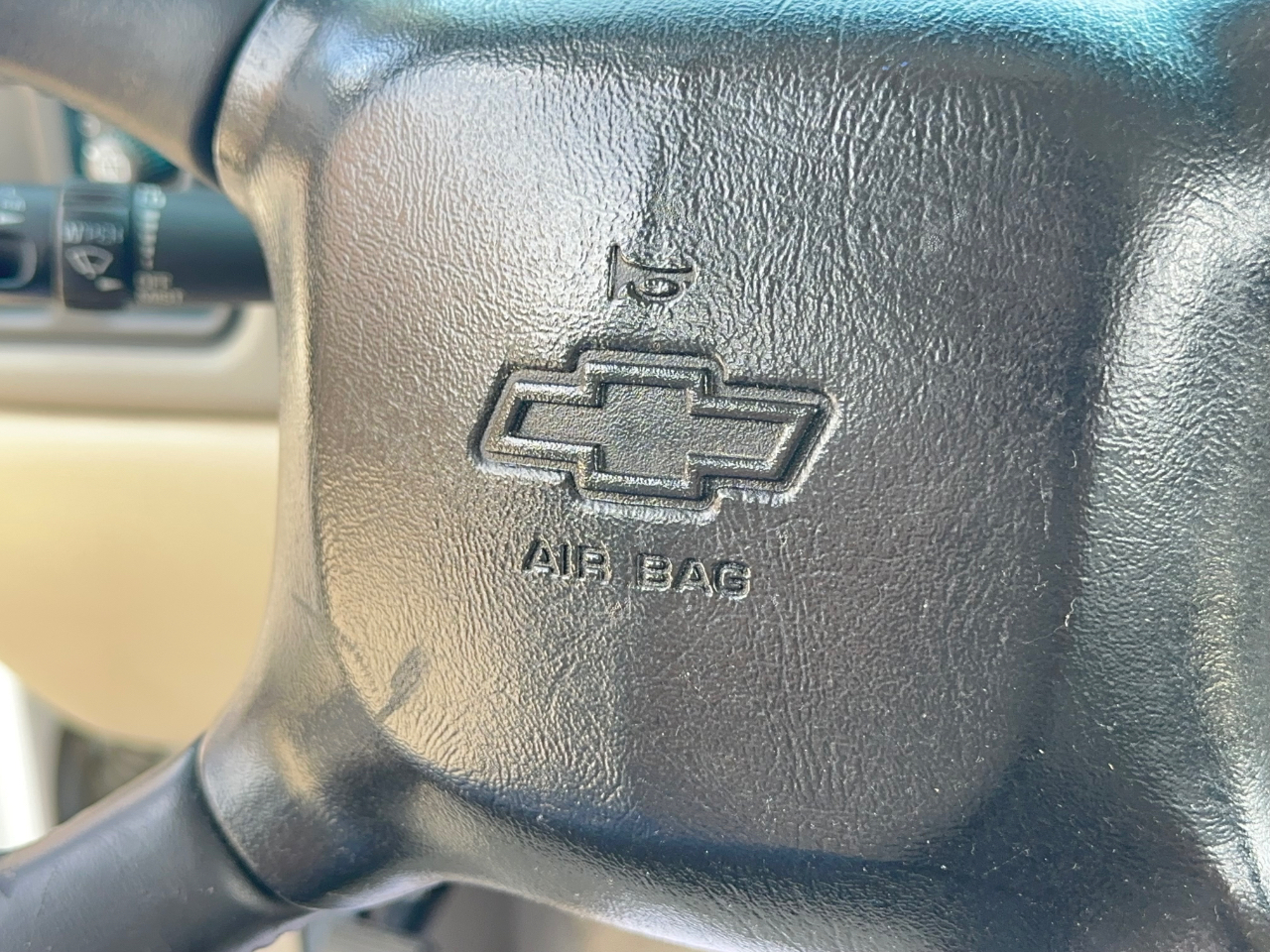 Chevrolet Tahoe  2001