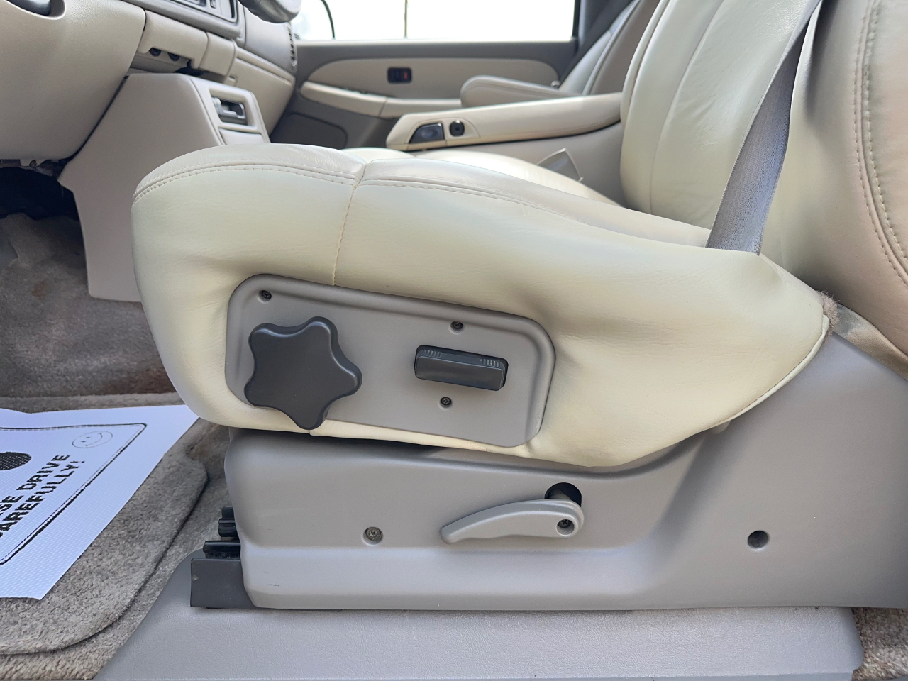 Chevrolet Tahoe  2001