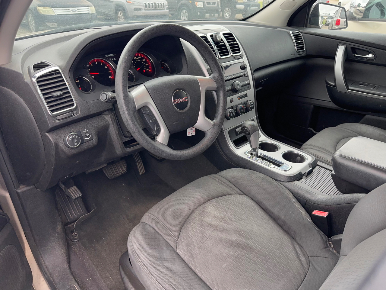 GMC Acadia SLE-1 FWD 2011