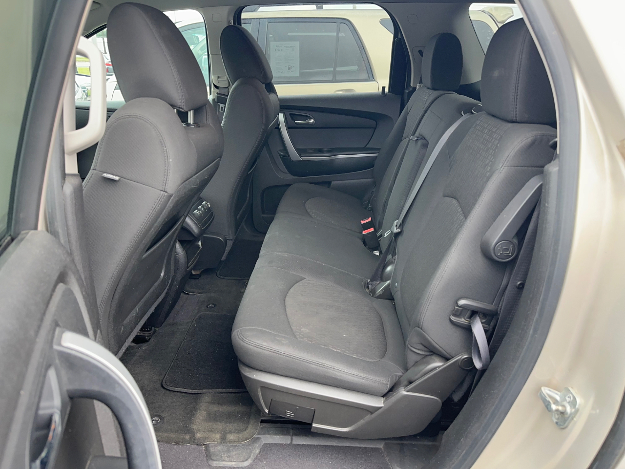 GMC Acadia SLE-1 FWD 2011