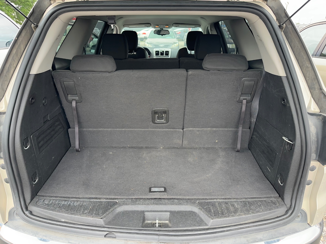 GMC Acadia SLE-1 FWD 2011