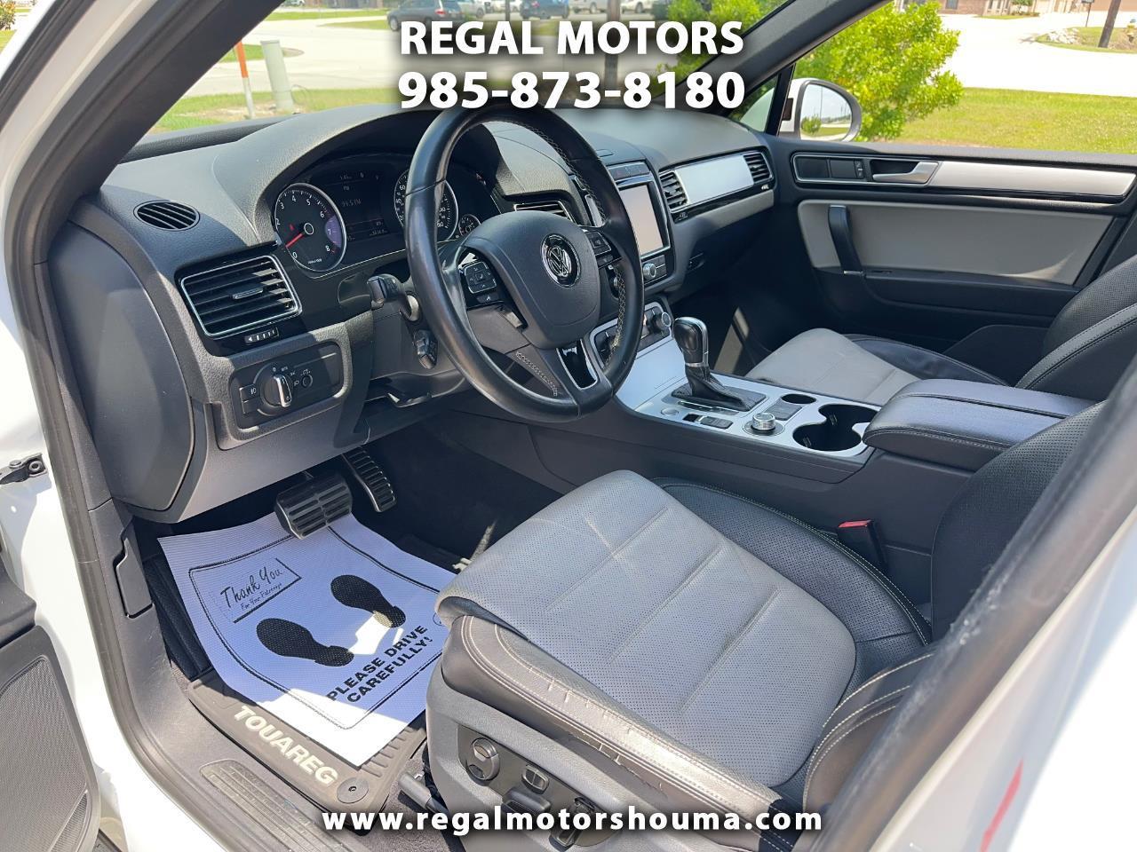 2017 Volkswagen Touareg V6 Wolfsburg Edition