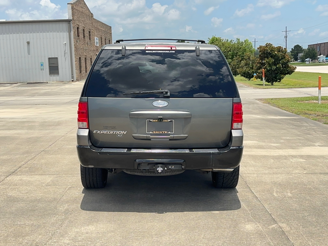 Ford Expedition XLT 5.4L 2WD 2003