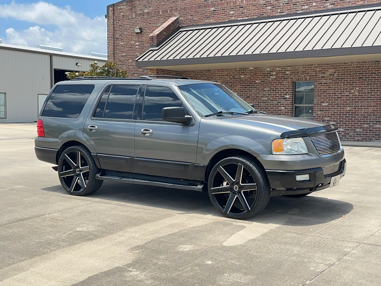 Ford Expedition XLT 5.4L 2WD 2003