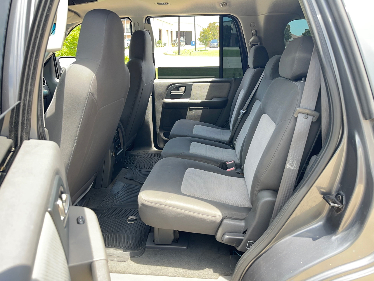 Ford Expedition XLT 5.4L 2WD 2003