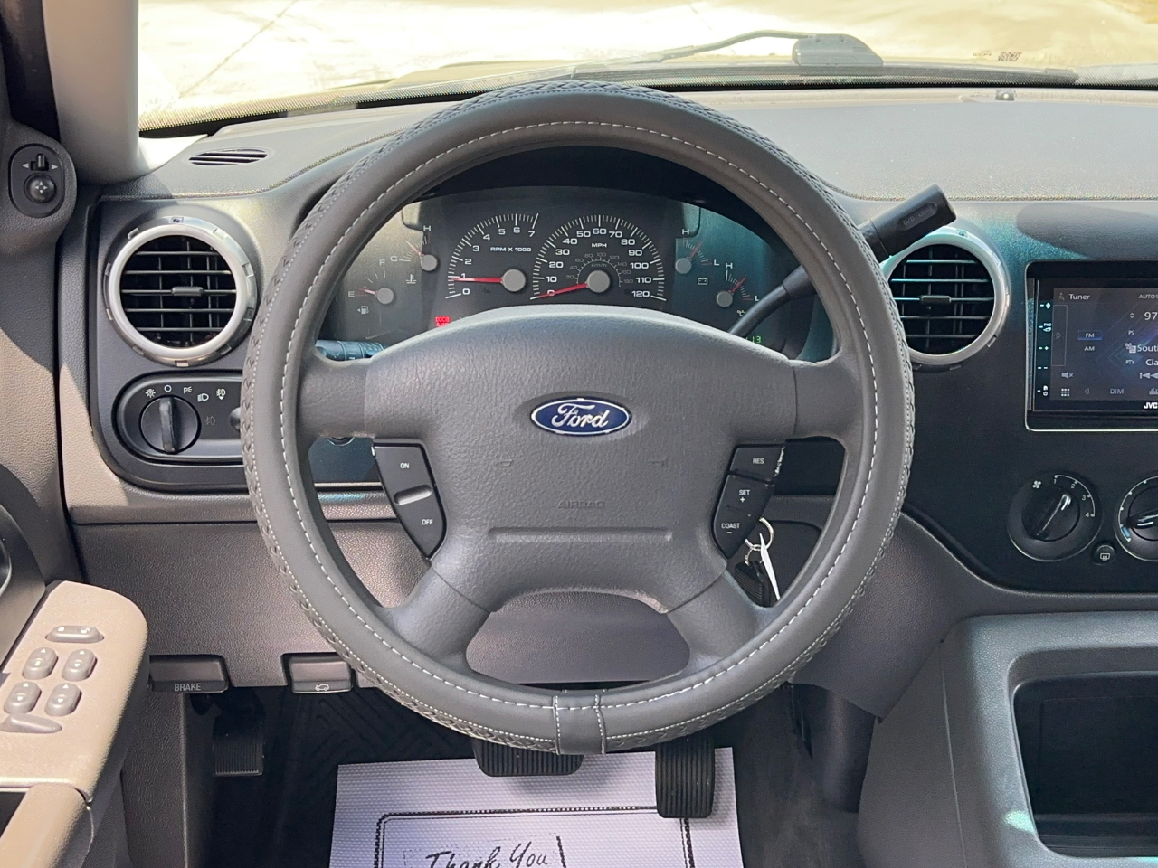 Ford Expedition XLT 5.4L 2WD 2003