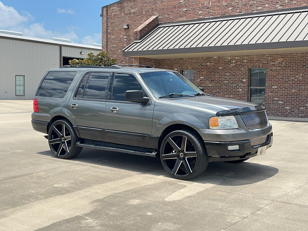 Ford Expedition XLT 5.4L 2WD 2003