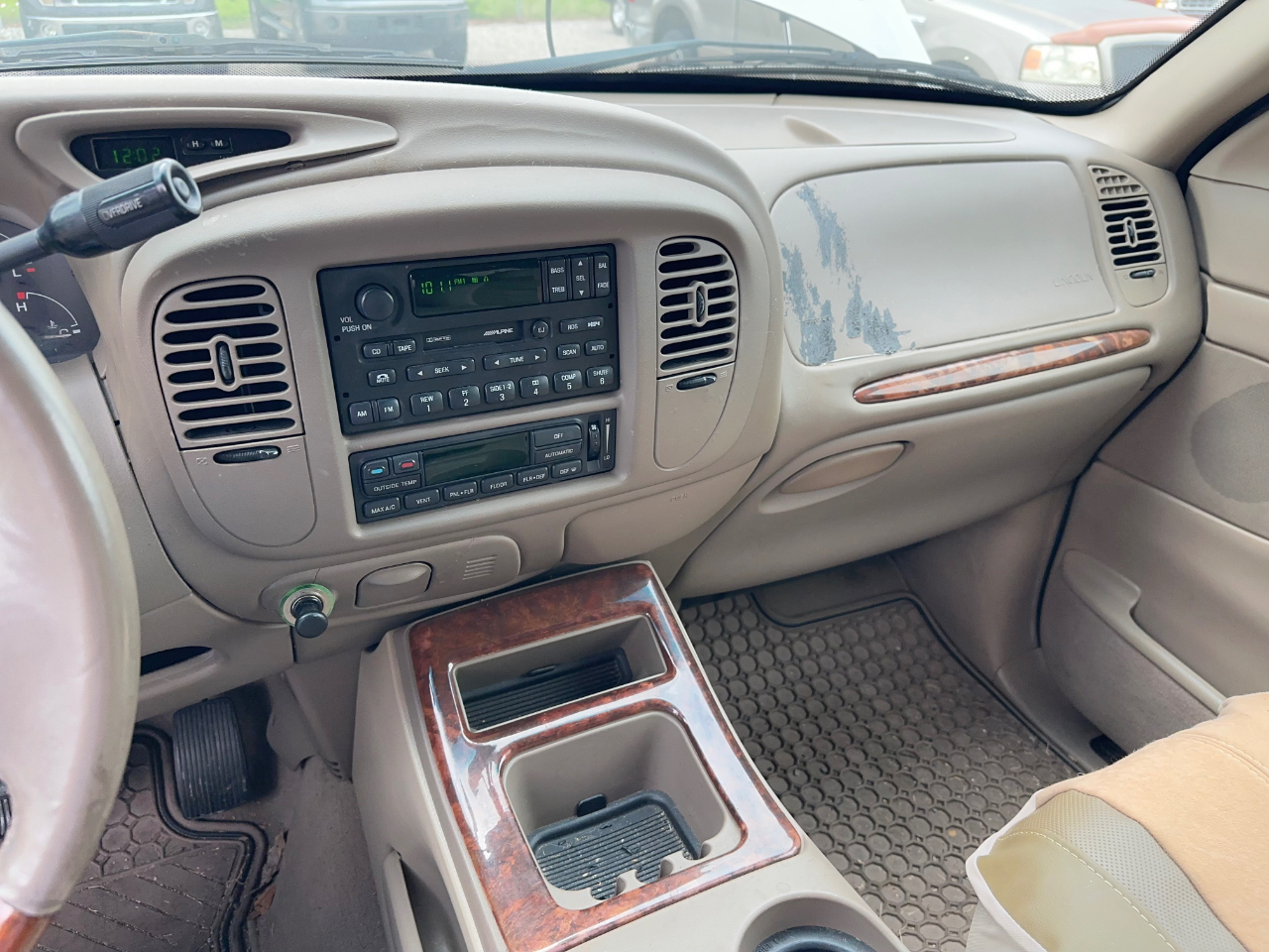 Lincoln Navigator 2WD 2001