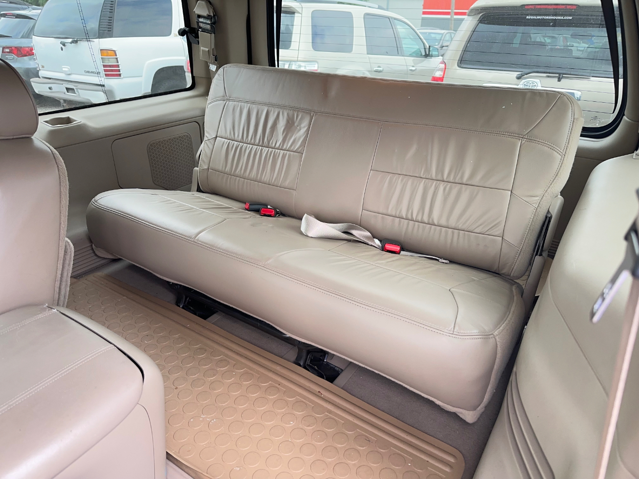 Lincoln Navigator 2WD 2001