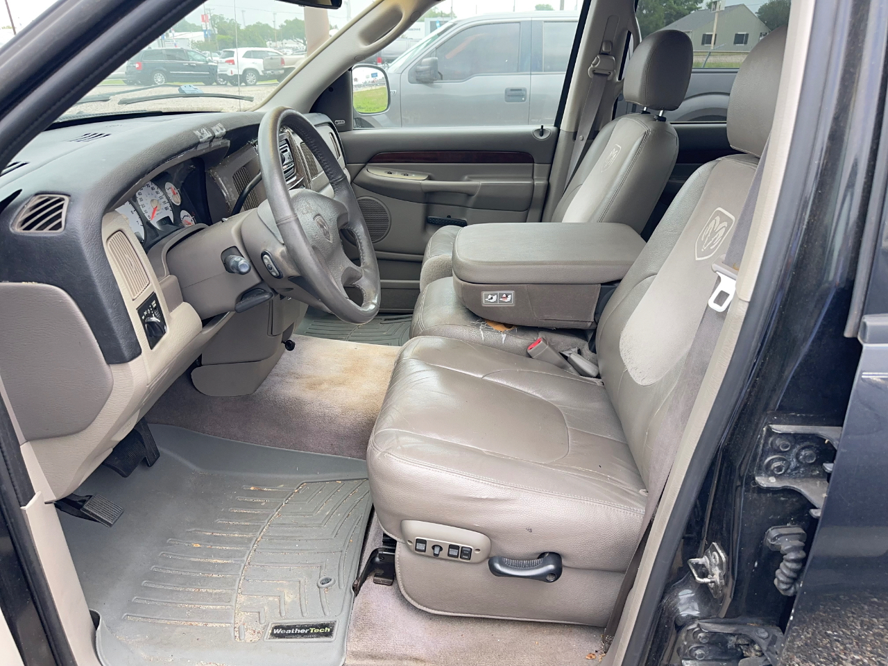 Dodge Ram 1500 SLT Quad Cab Short Bed 2WD 2002