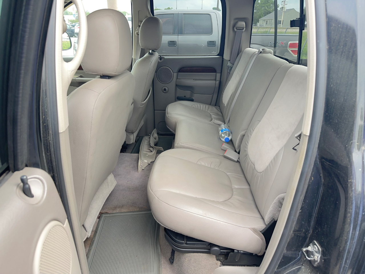 Dodge Ram 1500 SLT Quad Cab Short Bed 2WD 2002