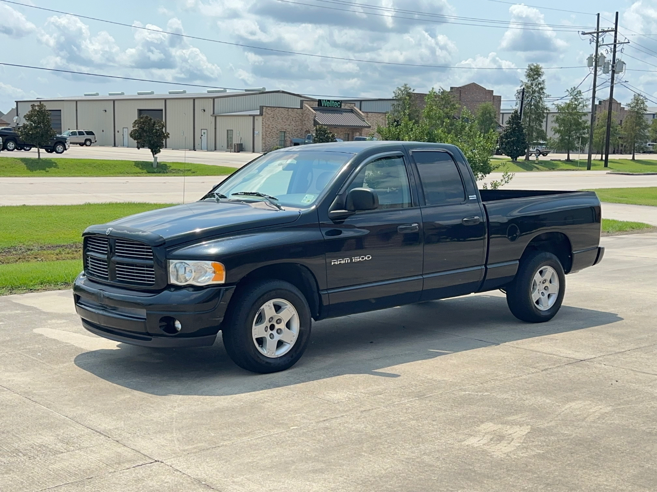Dodge Ram 1500 Sport Quad Cab 2WD 2002