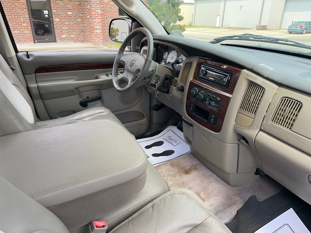 Dodge Ram 1500 Sport Quad Cab 2WD 2002