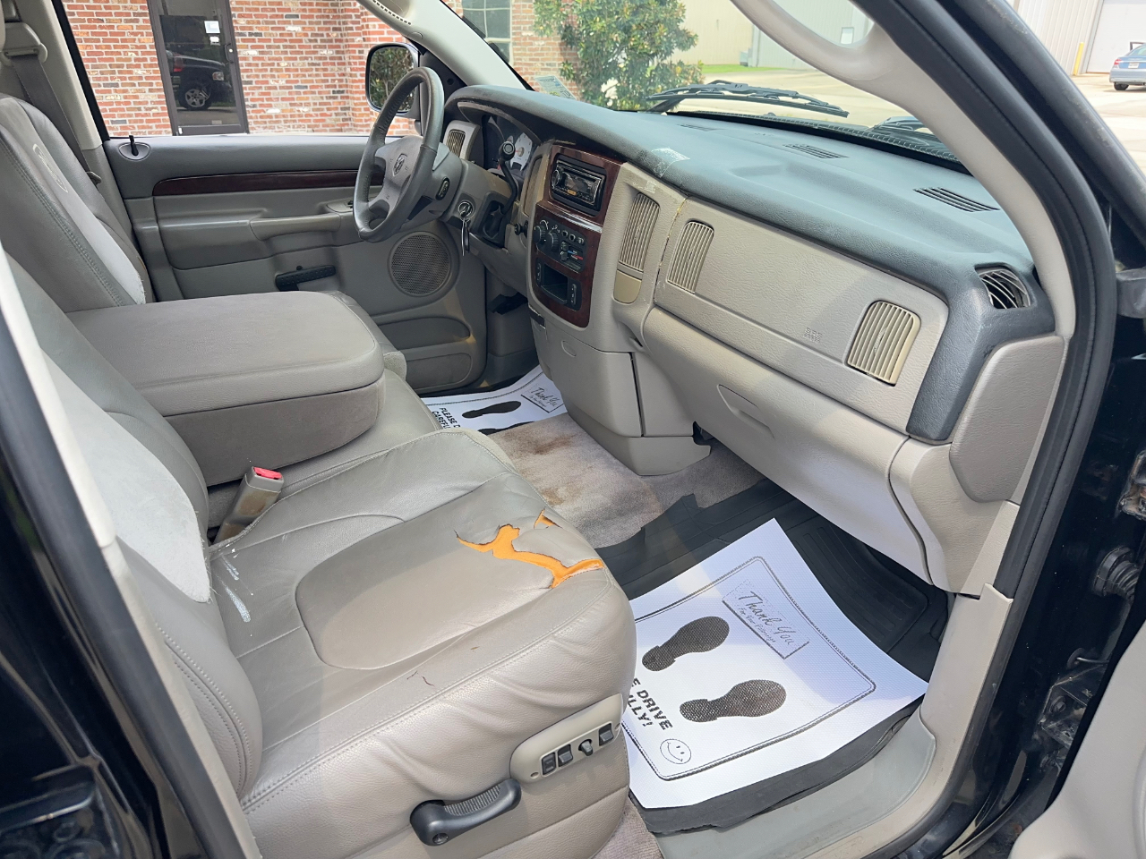 Dodge Ram 1500 Sport Quad Cab 2WD 2002