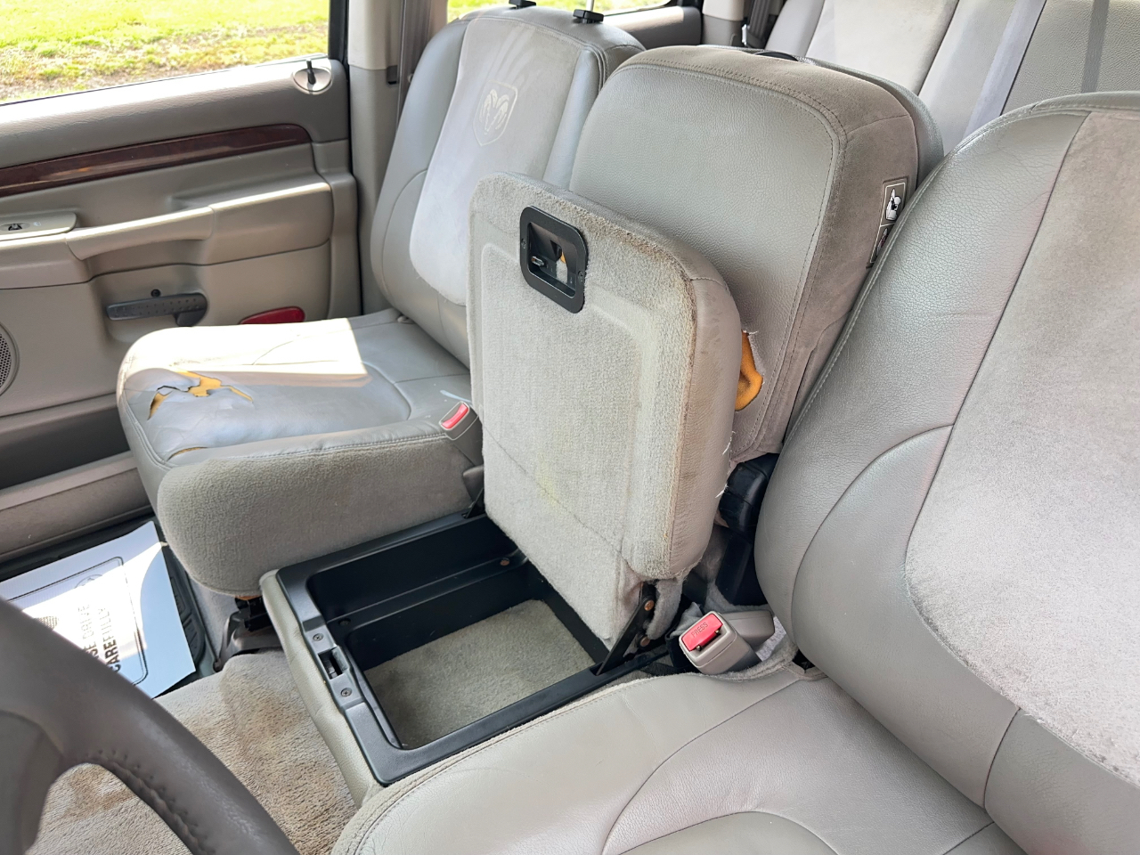 Dodge Ram 1500 Sport Quad Cab 2WD 2002