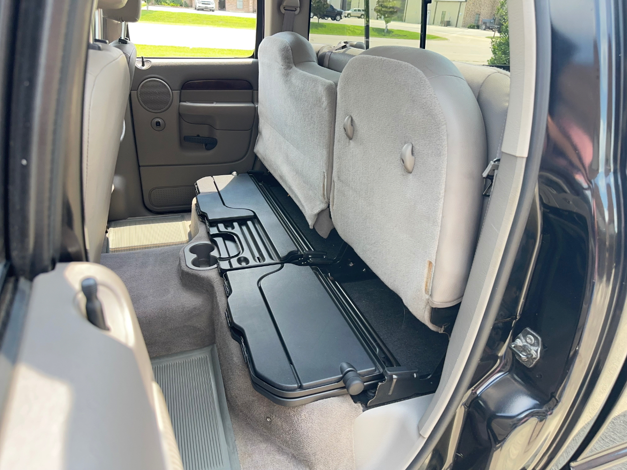Dodge Ram 1500 Sport Quad Cab 2WD 2002