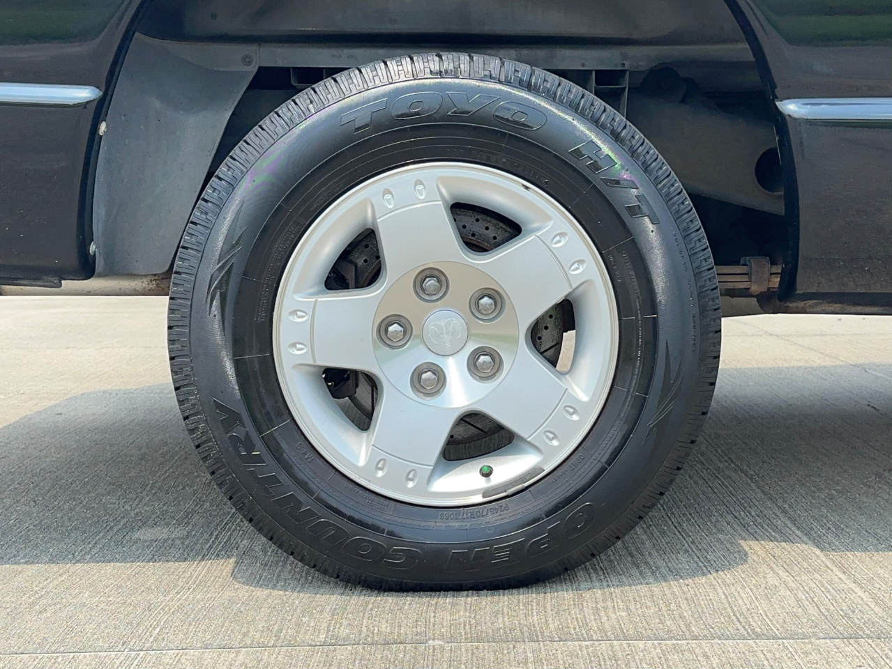Dodge Ram 1500 Sport Quad Cab 2WD 2002