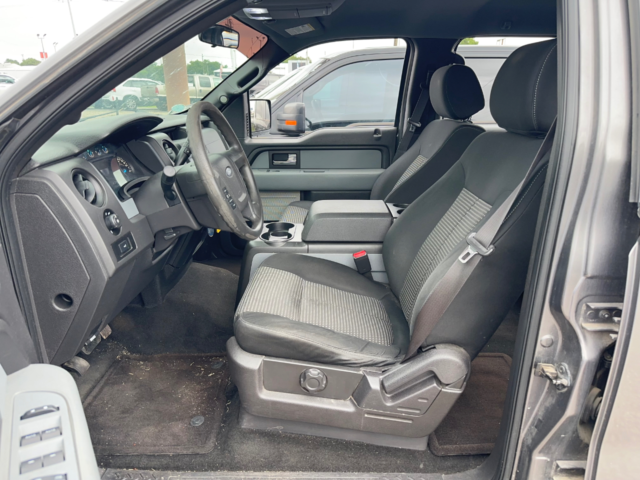 Ford F-150 STX SuperCrew 2WD 2014