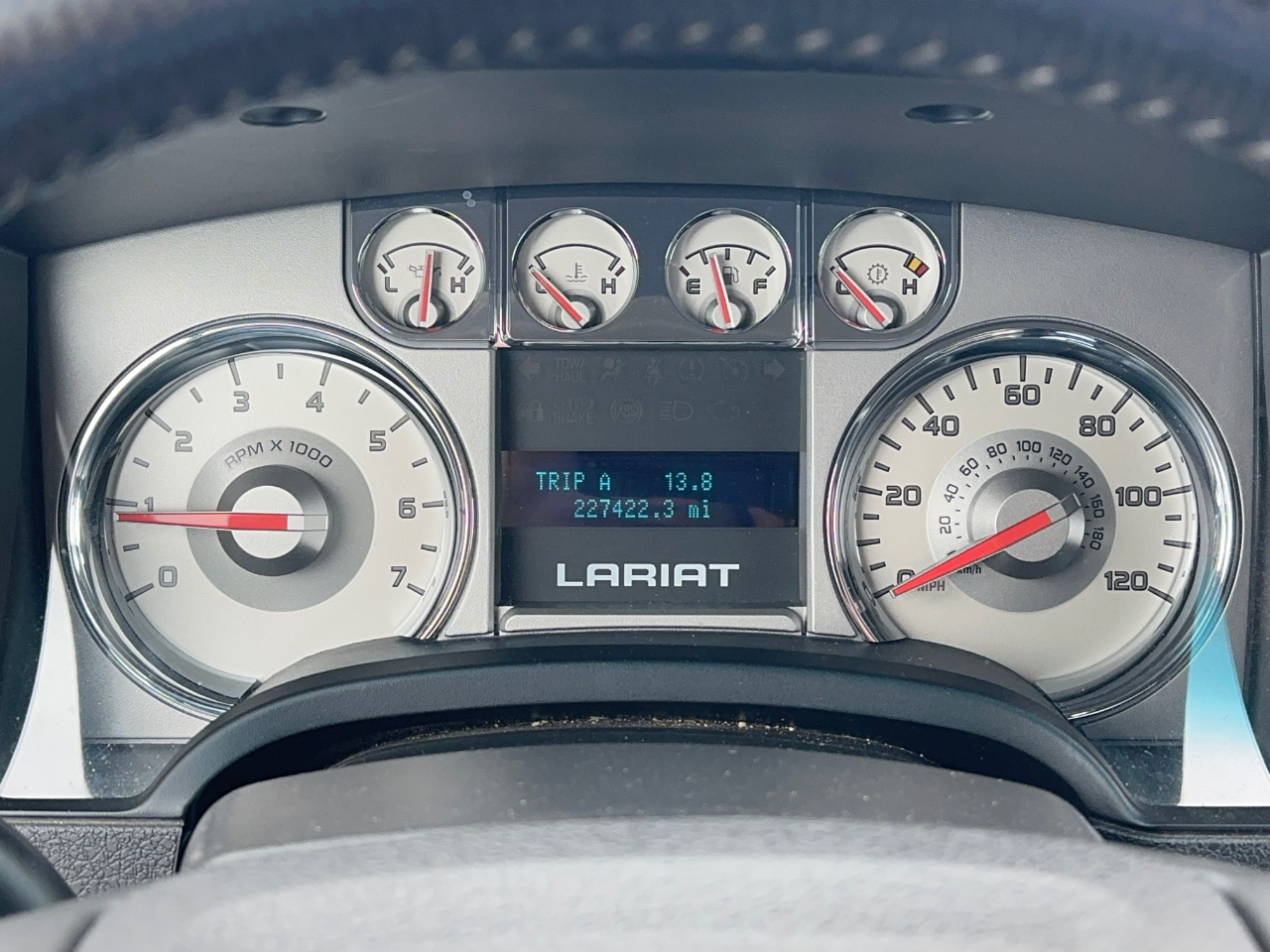 Ford F-150 Lariat SuperCrew 5.5-ft. Bed 2WD 2010