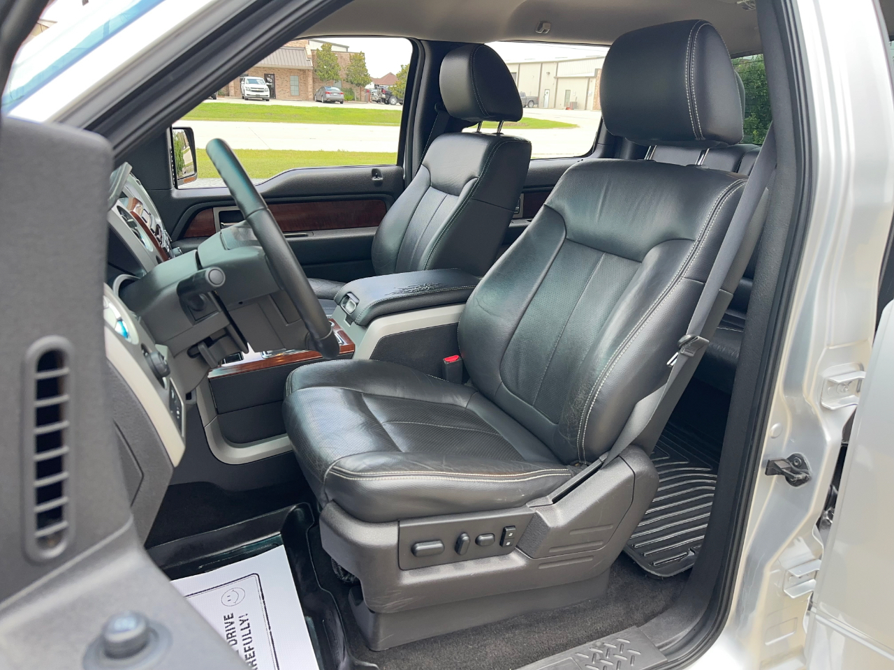 Ford F-150 Lariat SuperCrew 5.5-ft. Bed 2WD 2010