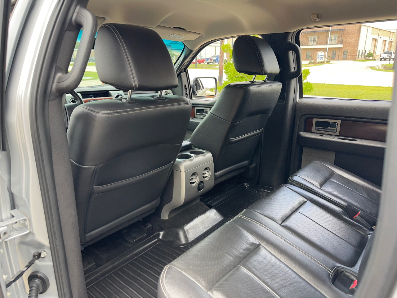 Ford F-150 Lariat SuperCrew 5.5-ft. Bed 2WD 2010