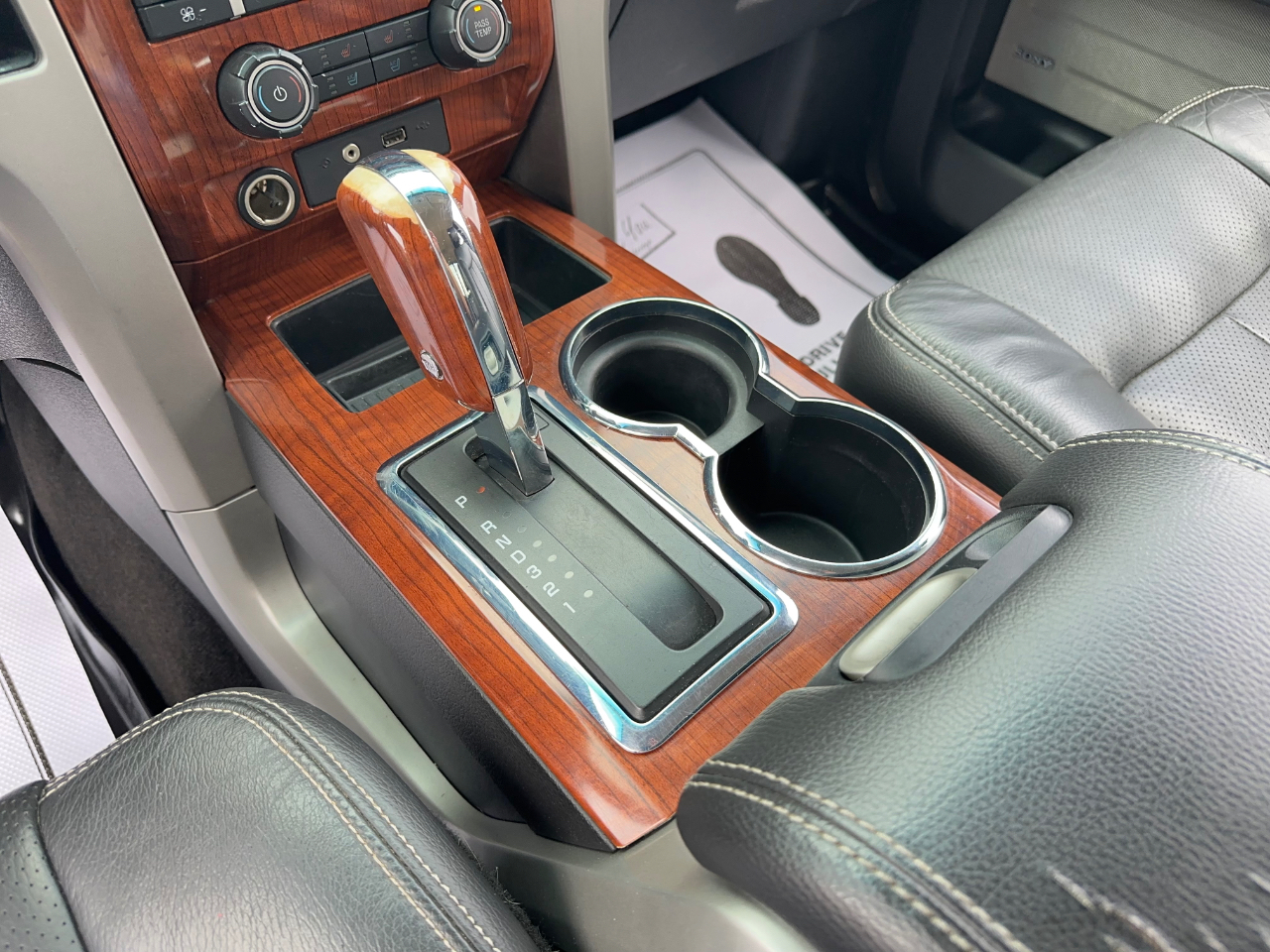 Ford F-150 Lariat SuperCrew 5.5-ft. Bed 2WD 2010
