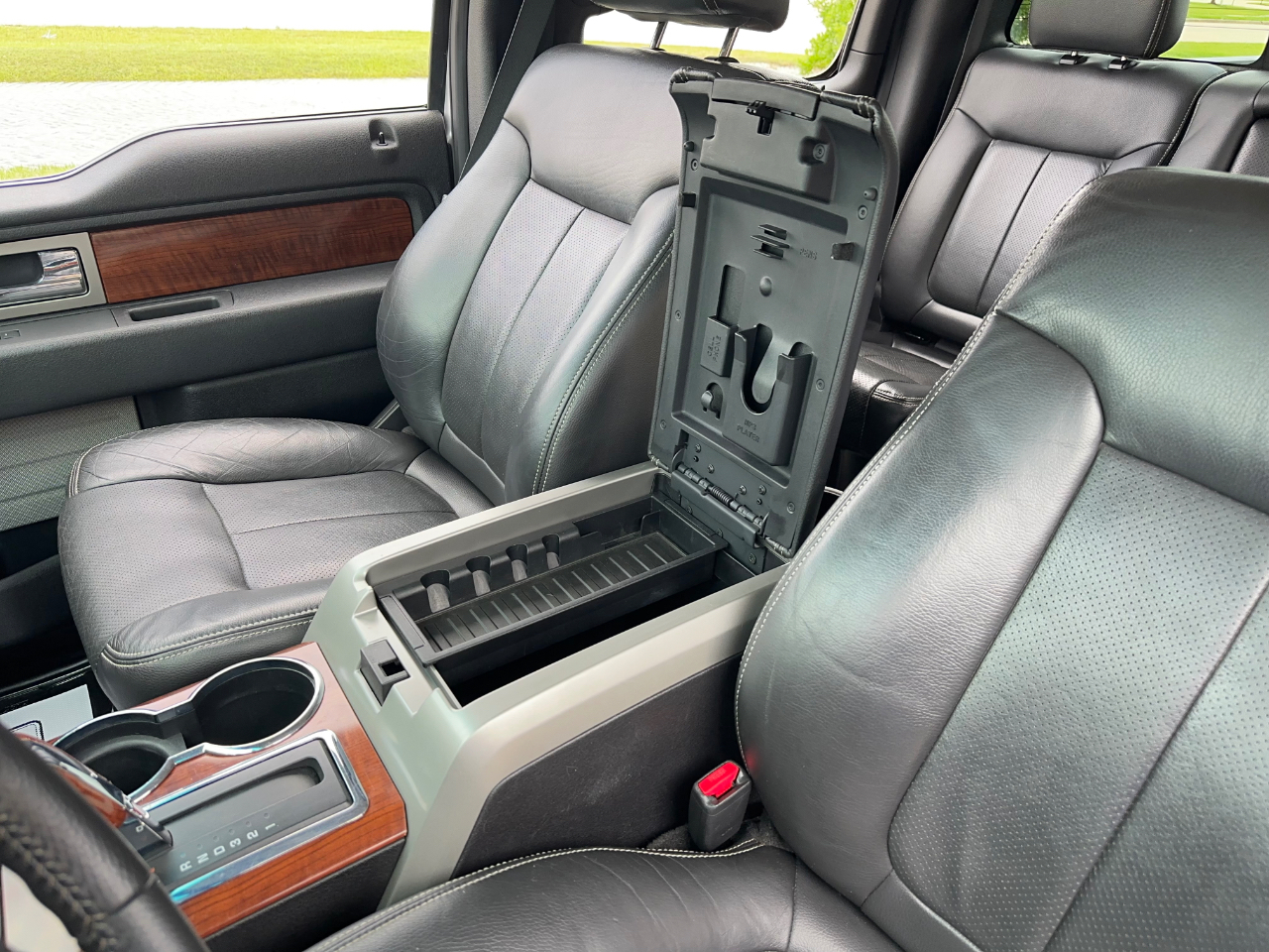 Ford F-150 Lariat SuperCrew 5.5-ft. Bed 2WD 2010