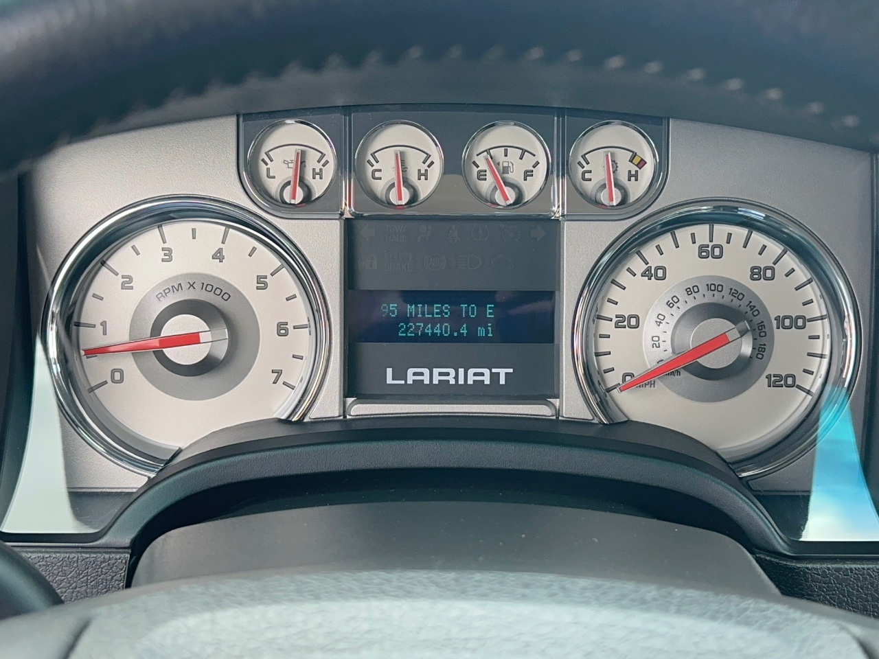Ford F-150 Lariat SuperCrew 5.5-ft. Bed 2WD 2010
