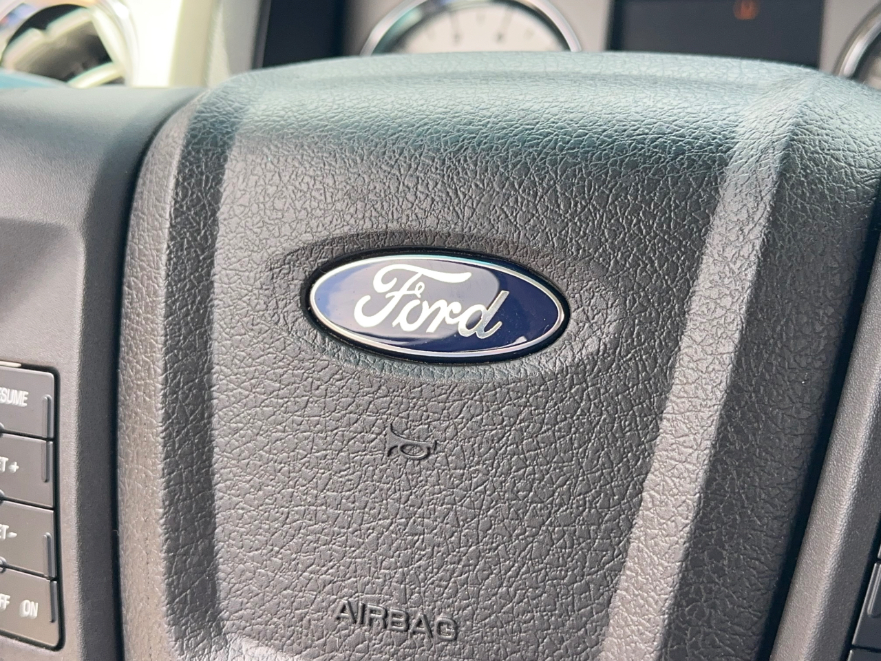 Ford F-150 Lariat SuperCrew 5.5-ft. Bed 2WD 2010