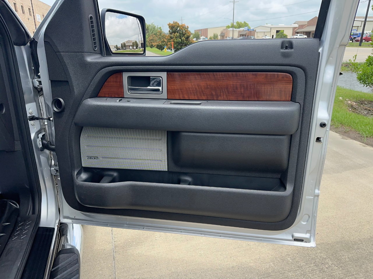 Ford F-150 Lariat SuperCrew 5.5-ft. Bed 2WD 2010