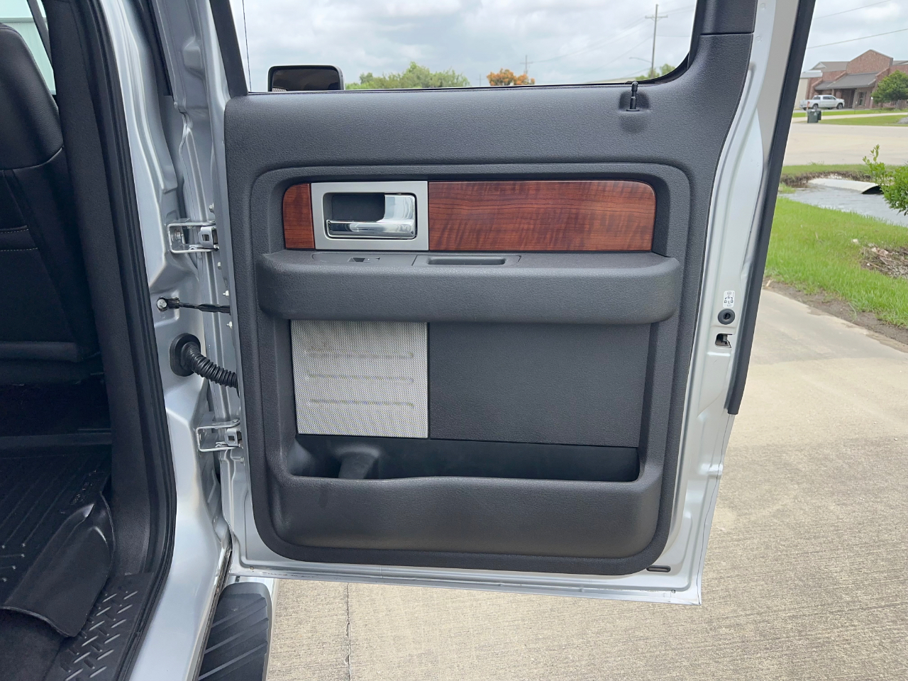 Ford F-150 Lariat SuperCrew 5.5-ft. Bed 2WD 2010